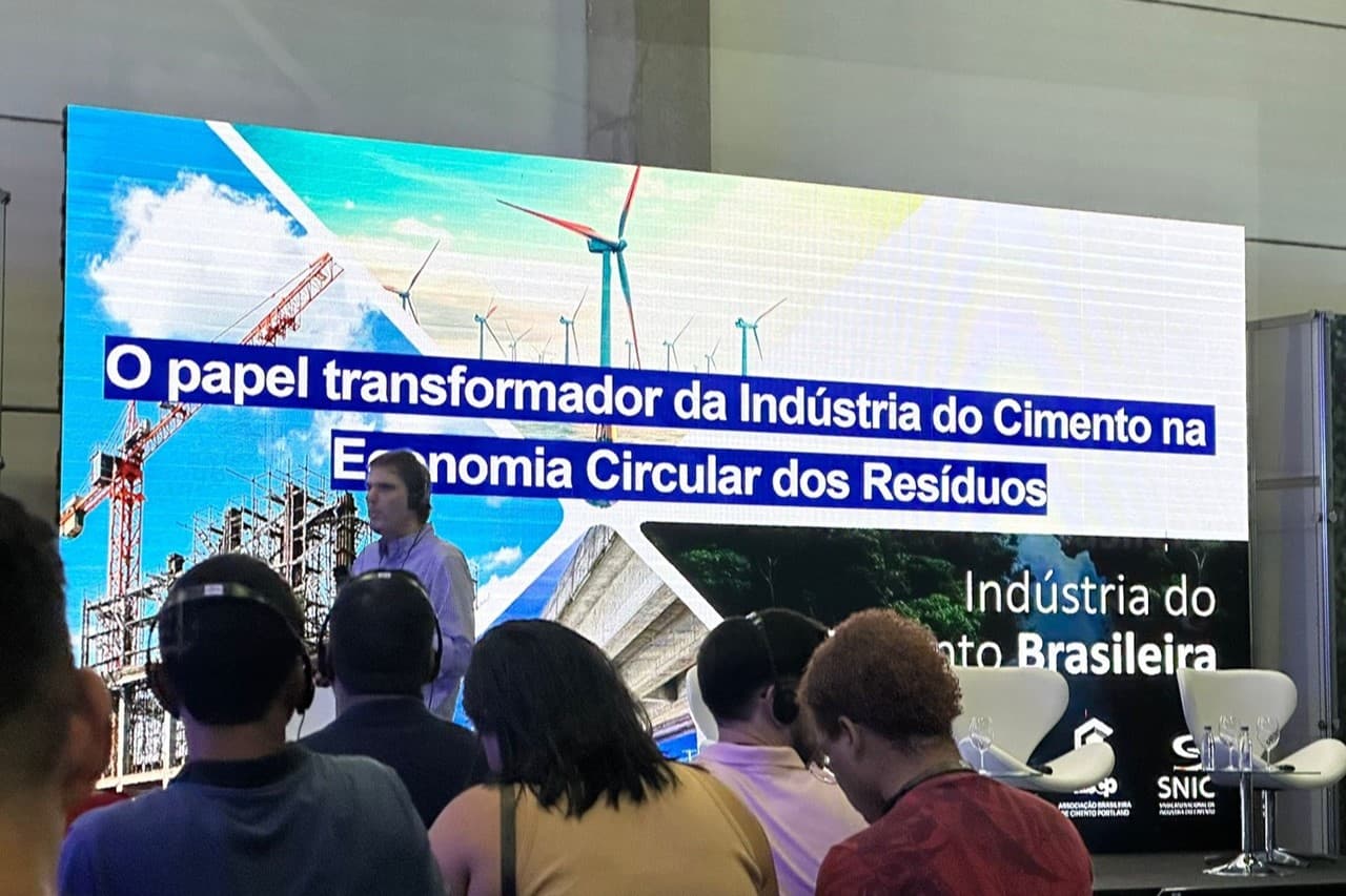 Tecnologias Ambientais em Foco: Reflexões sobre a Participação da Nova Ambiental na IFAT Brasil e o Impacto do Networking na Indústria Sustentável